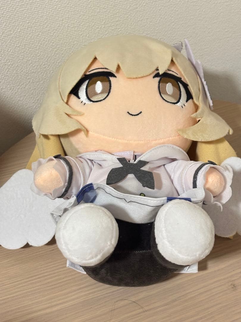 ブルーアーカイブ 桐藤ナギサ ぬいぐるみ - メルカリ