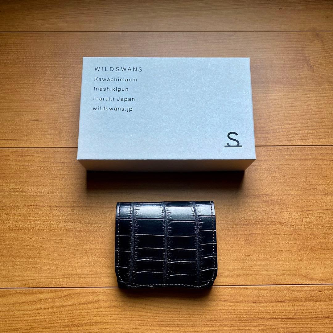 ワイルドスワンズ パームV2 クロコ サドルプルアップ ブラック 選べるノベルティ付】ワイルドスワンズ クロコダイル パーム ver.2
