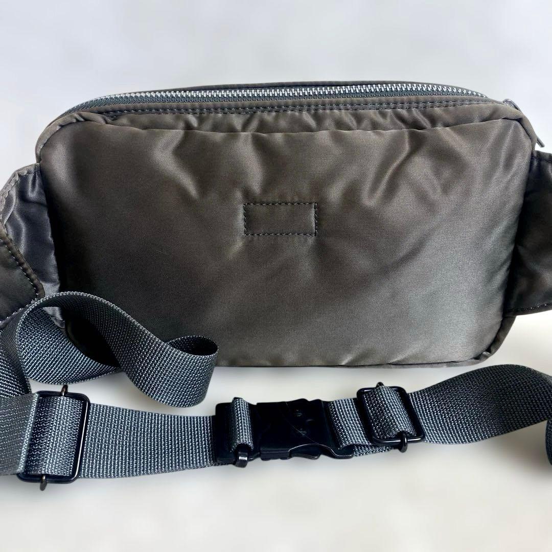 廃盤品 PORTER ポーター タンカー ボディバッグ シルバーグレー - メルカリ