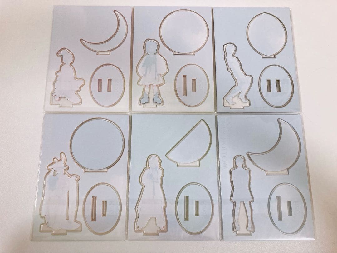 Reol 2024 カレンダー アクリルスタンド