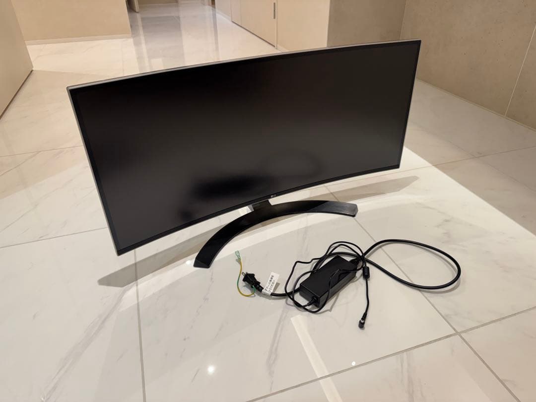 【極美品】LG モニター ディスプレイ 34UC88-B 34インチ 曲面 LG 34UC88-B: 34 Inch Class 21:9 UltraWide Monitor | LG USA