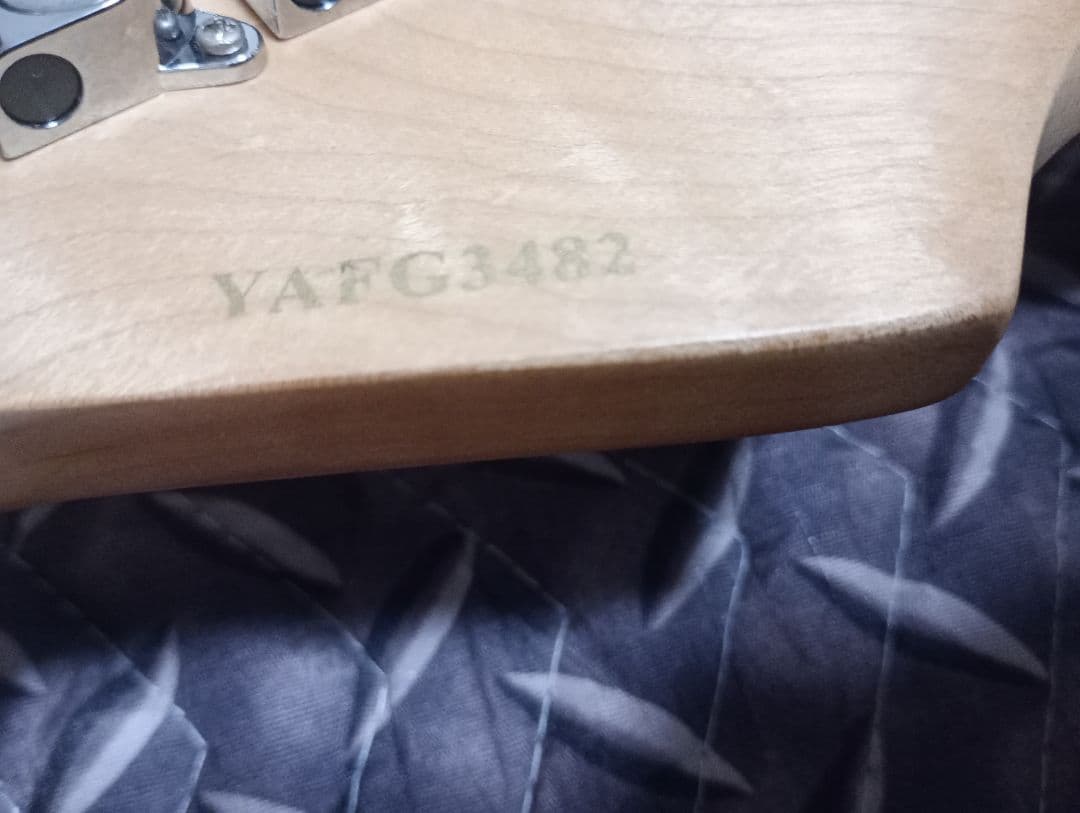 BACCHUS　UNIVERSE　エレキギター　バッカス　ユニバース