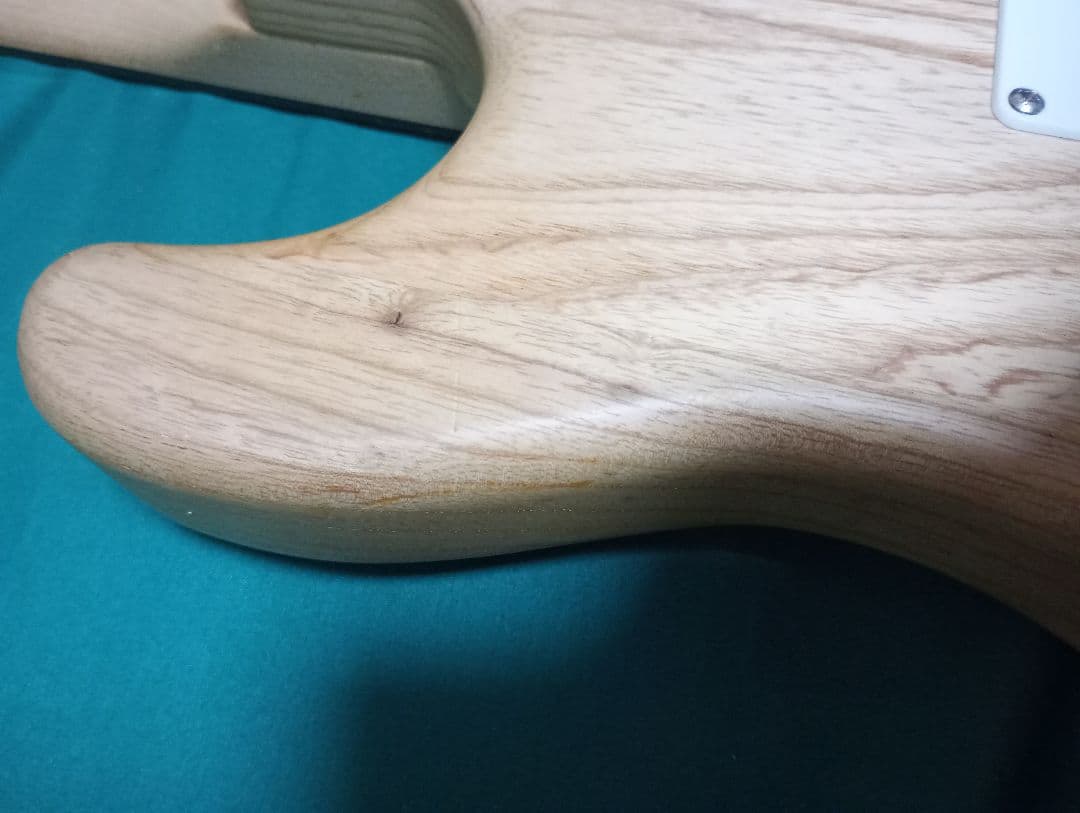 BACCHUS　UNIVERSE　エレキギター　バッカス　ユニバース