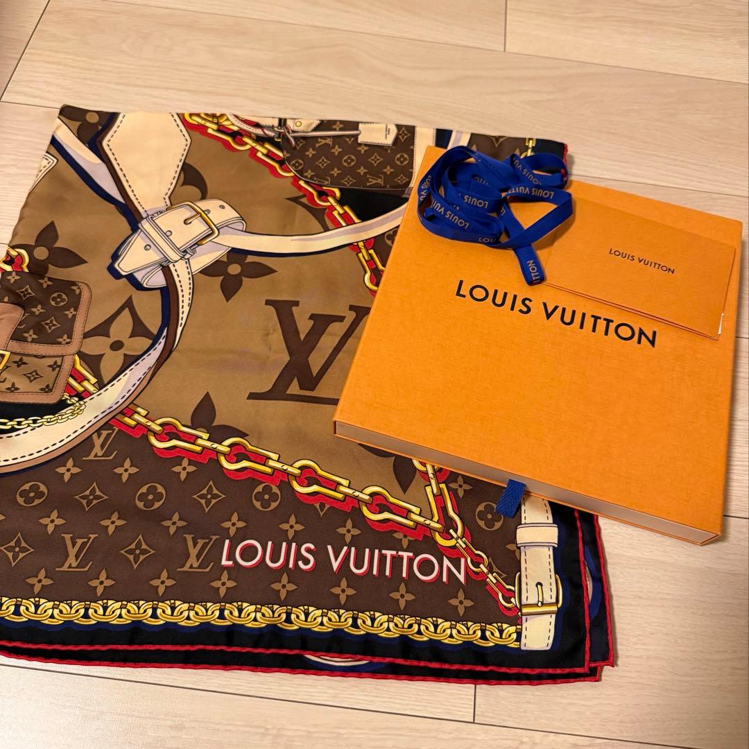 LOUIS VUITTON スカーフ チェーンデザイン 人気【Louis Vuitton】バンドー・モノグラム コンフィデンシャル