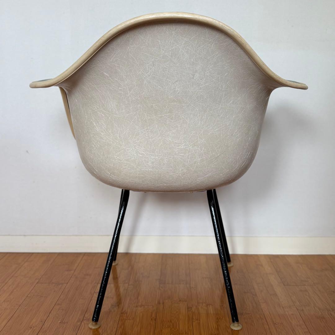 ハーマンミラー イームズ シェルチェア アームチェア ナウガレザー