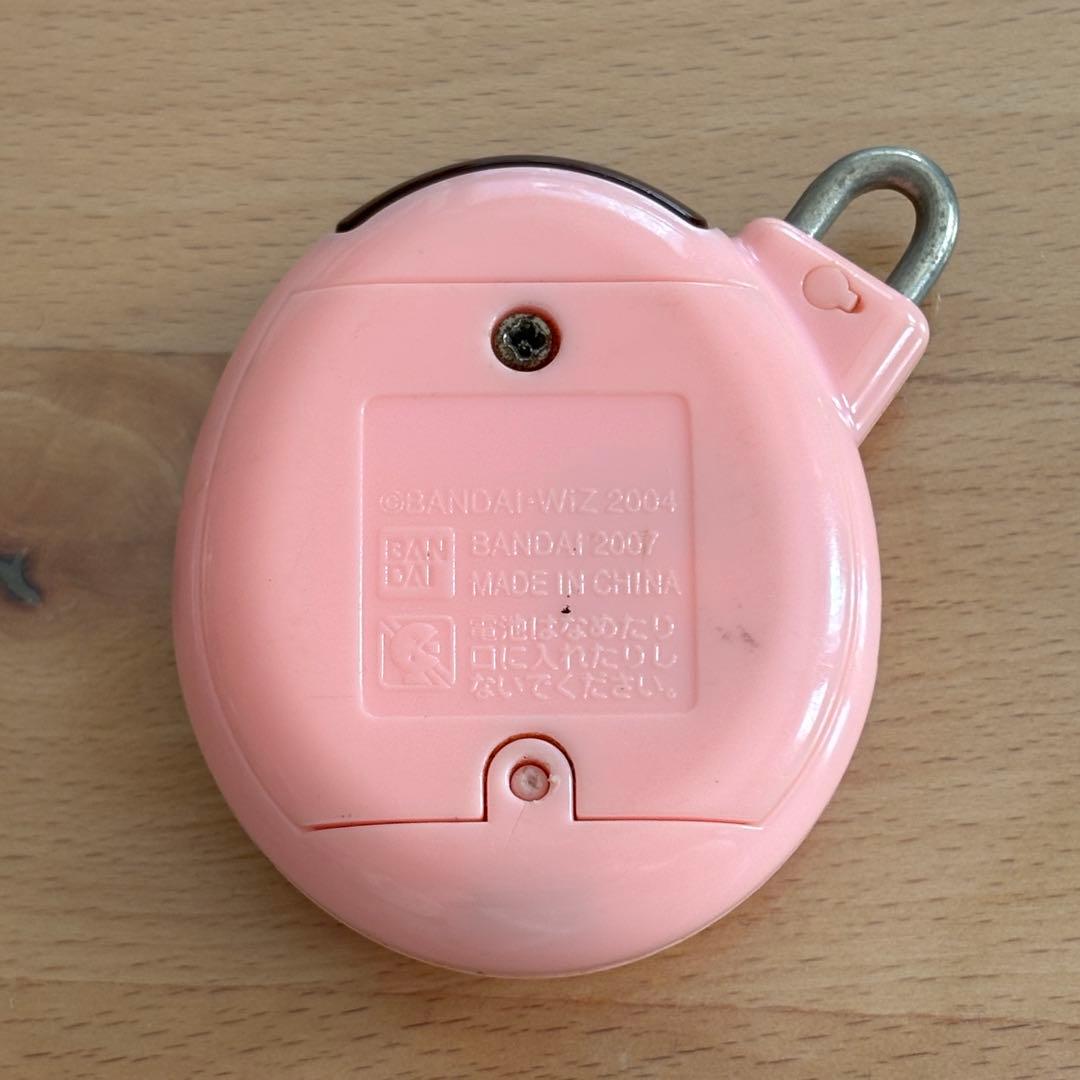 いぇー！ふぁみりーイロイロ！ たまごっちプラス ふぁみたまラブ ピンク