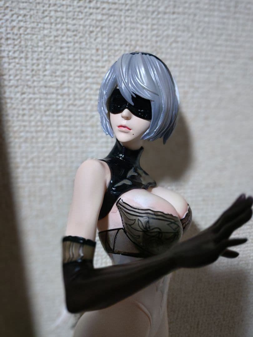 【週末セール】ニーアオートマタ　2B フィギュア 63cm