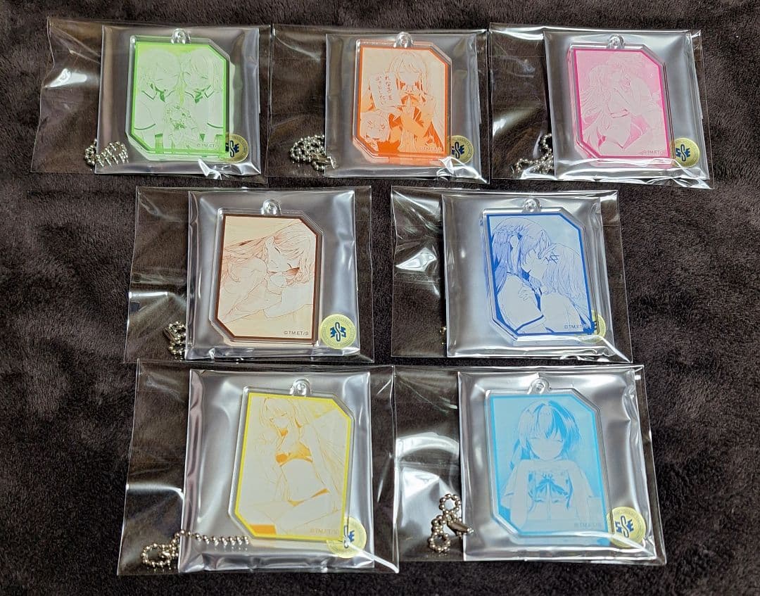 わたしが恋人になれるわけないじゃん、ムリムリ！　キャンバスアート　アクスタ他