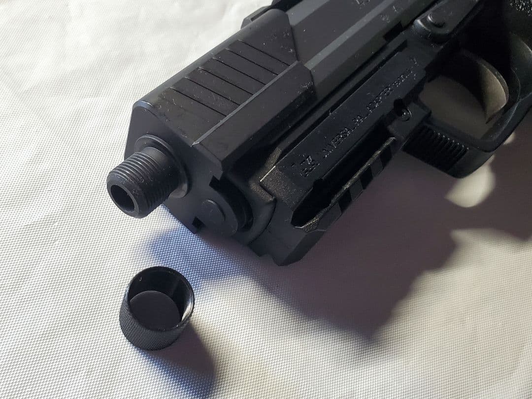 動作確認済み 東京マルイ 電動ガン H&K USP バッテリー付き