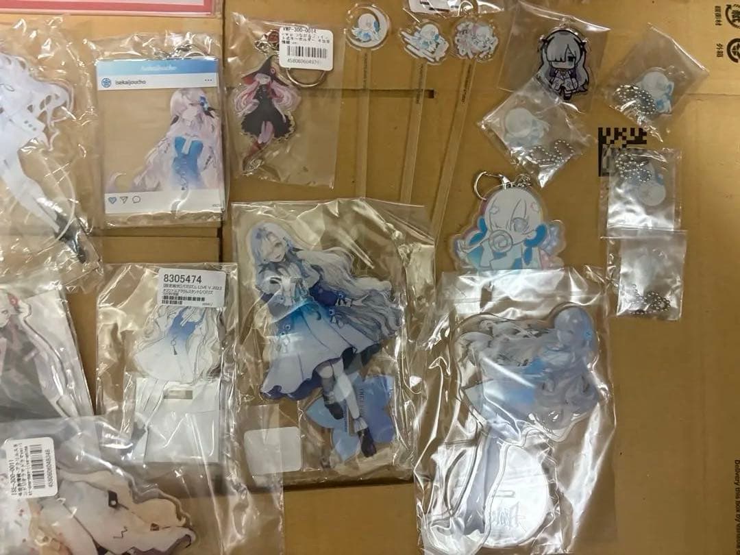 ヰ世界情緒　アクリルセット　　神椿