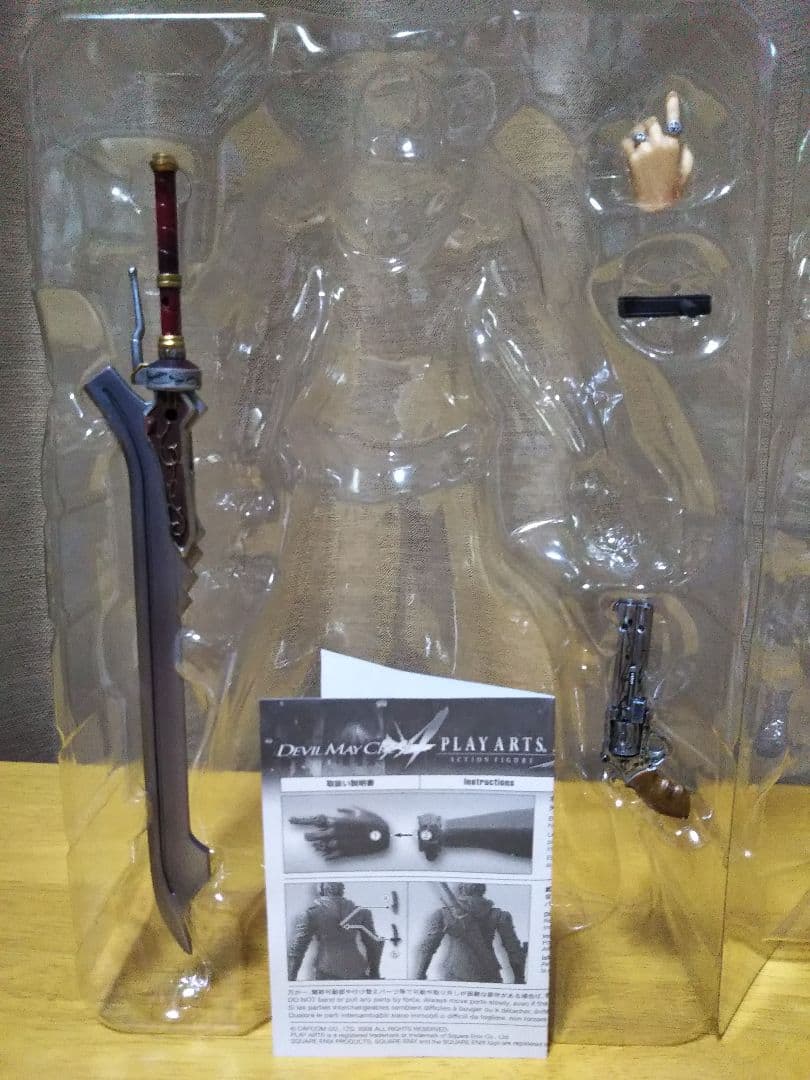 プレイアーツ改 デビルメイクライ4 ネロ