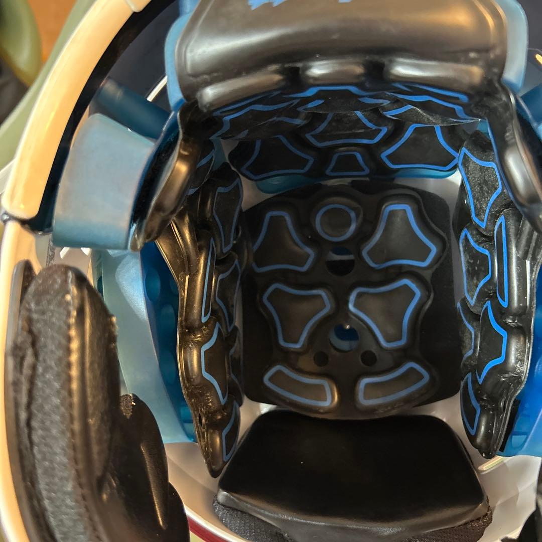 schutt F7スタンフォード大学オーセンティックヘルメット シャット