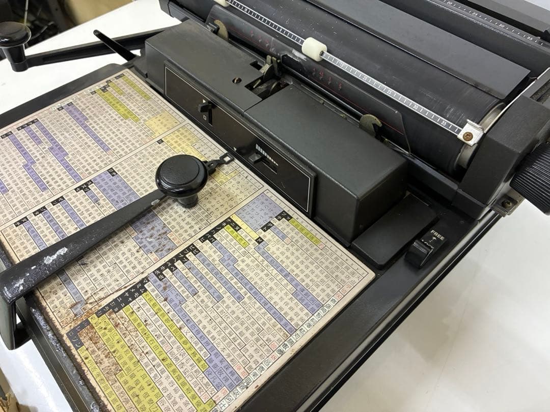 MAC M-40 和文タイプライター - メルカリ