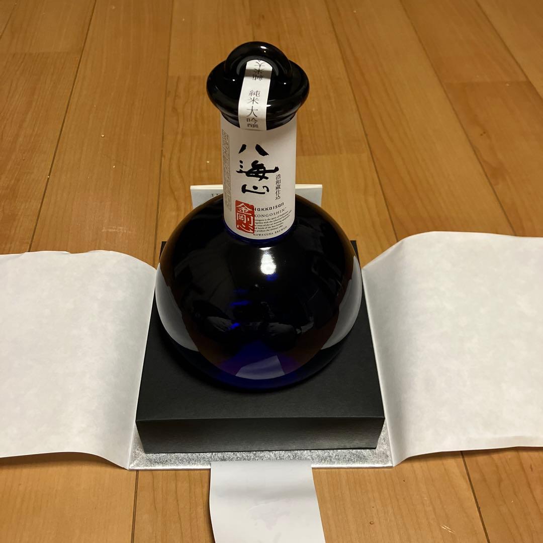 八海山　金剛心　純米大吟醸 楽天市場】八海山 金剛心 日本酒 青瓶 八海醸造 最高峰 純米大吟醸