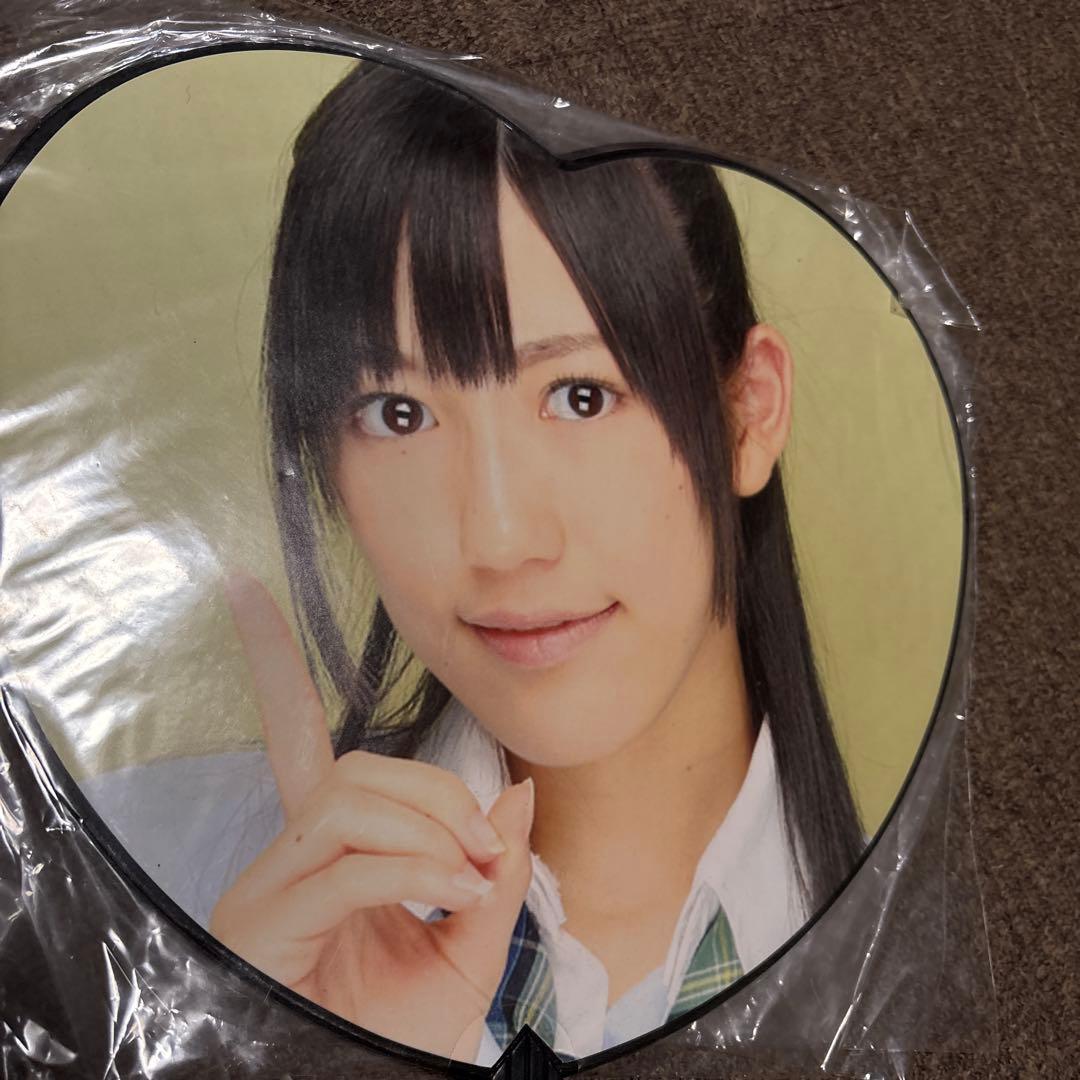 AKB48 うちわ 前田敦子 大島優子 渡辺麻友 板野友美4枚セット - メルカリ