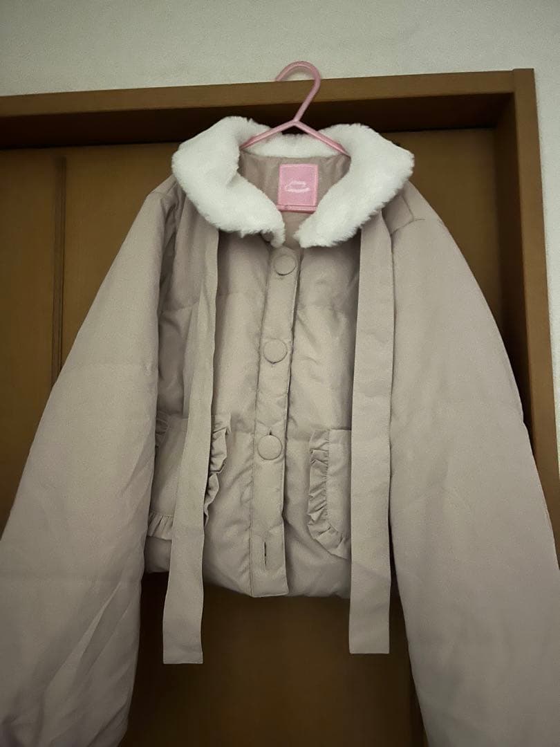 ハニーシナモン フリルポケット中綿ジャケット ピンク - メルカリ