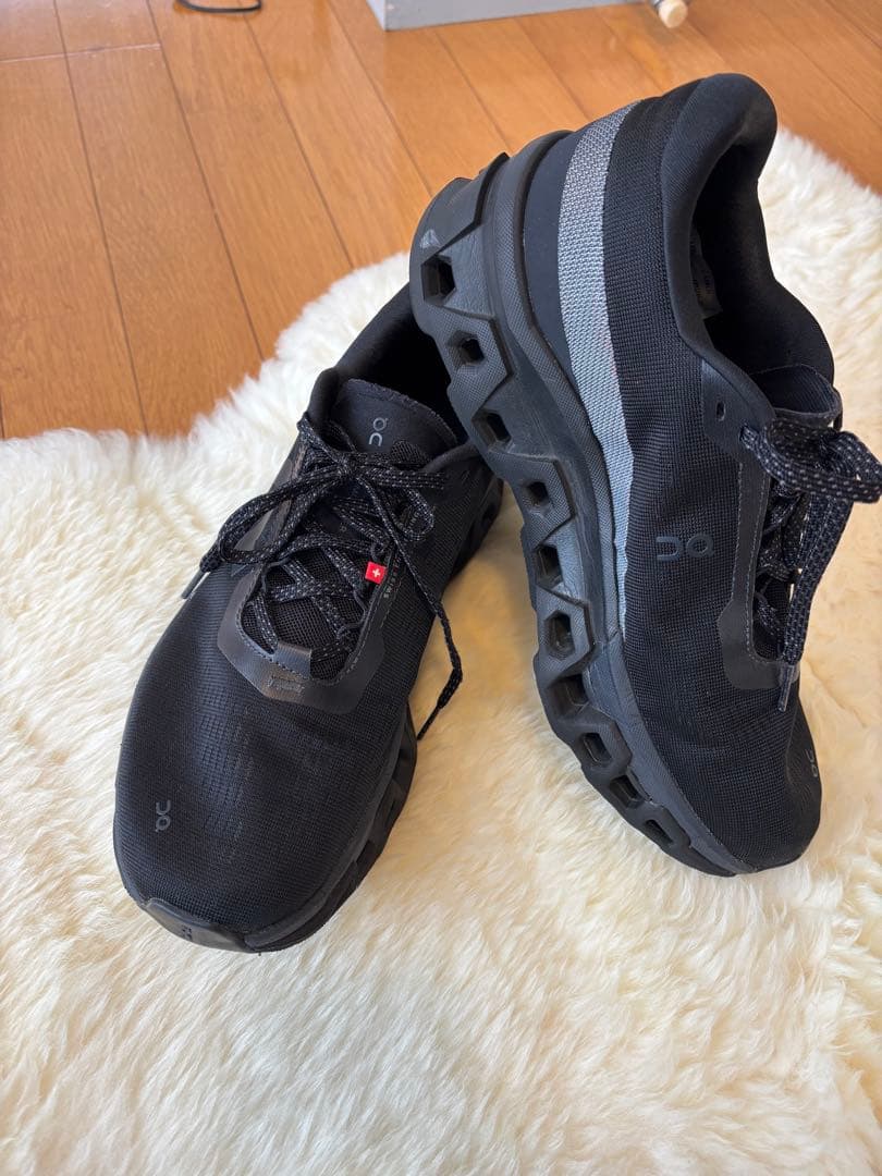 On ブラック ランニングシューズ　クラウドモンスター2 メンズ Cloudmonster 2 | ブラック | On 日本