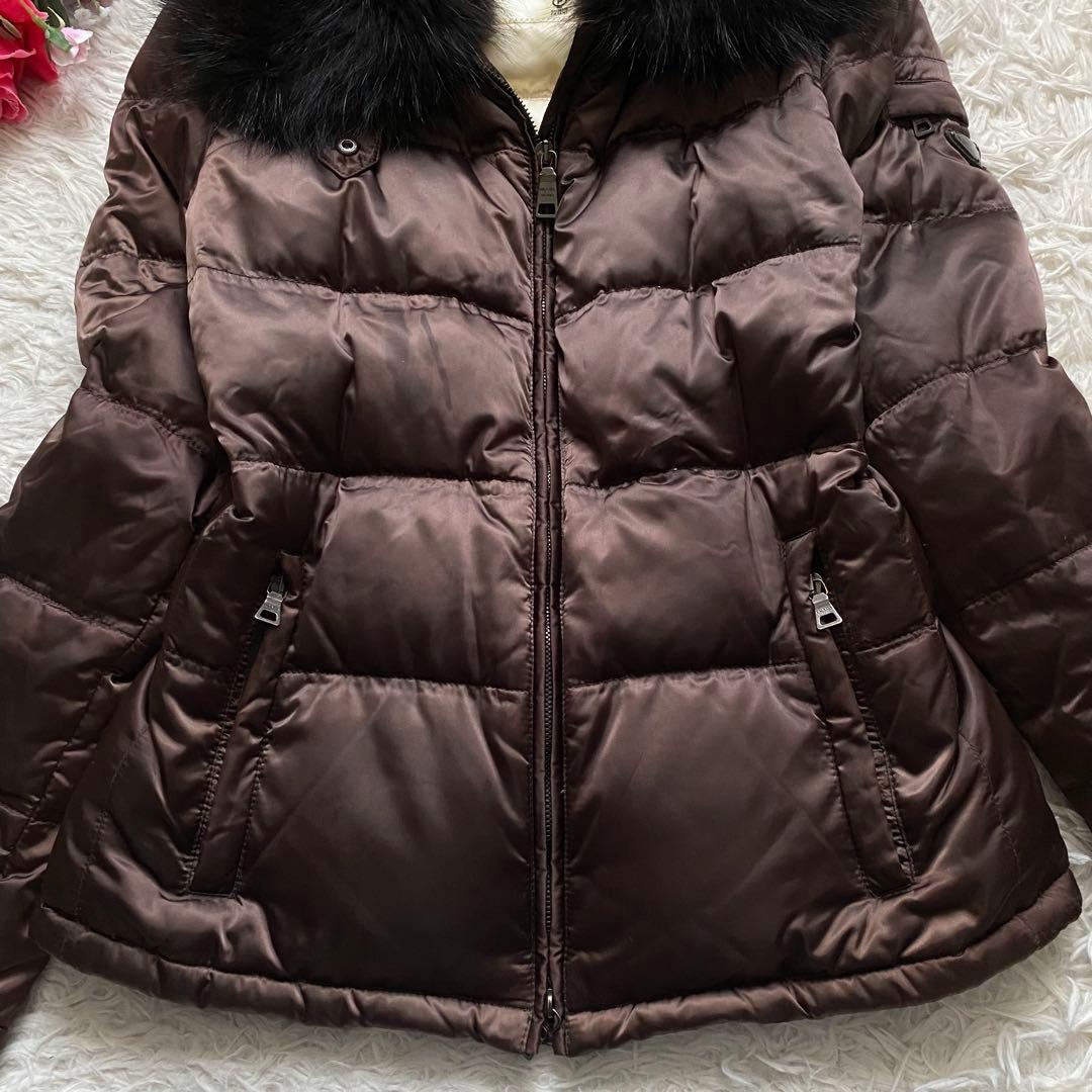 PRADA プラダ ダウンジャケット アライグマファー ブラウン ホワイト