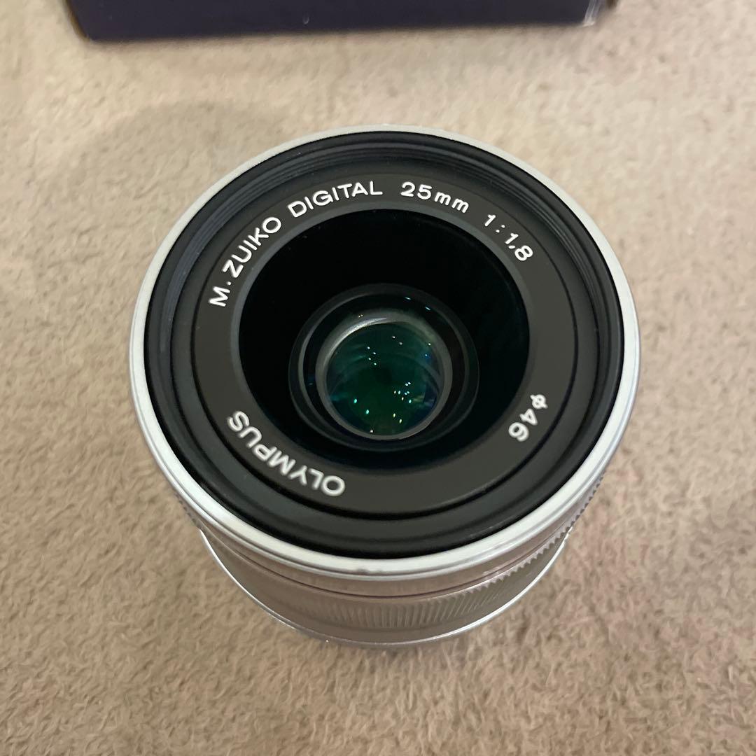 レンズ(単焦点) M.ZUIKO PREMIUM 25mm f1.8 Amazon.co.jp: OLYMPUS 単焦点レンズ M.ZUIKO DIGITAL 25mm F1.8 BLK