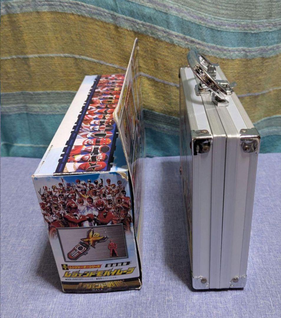 レジェンドモバイレーツとケースとレンジャーキーとオマケセット