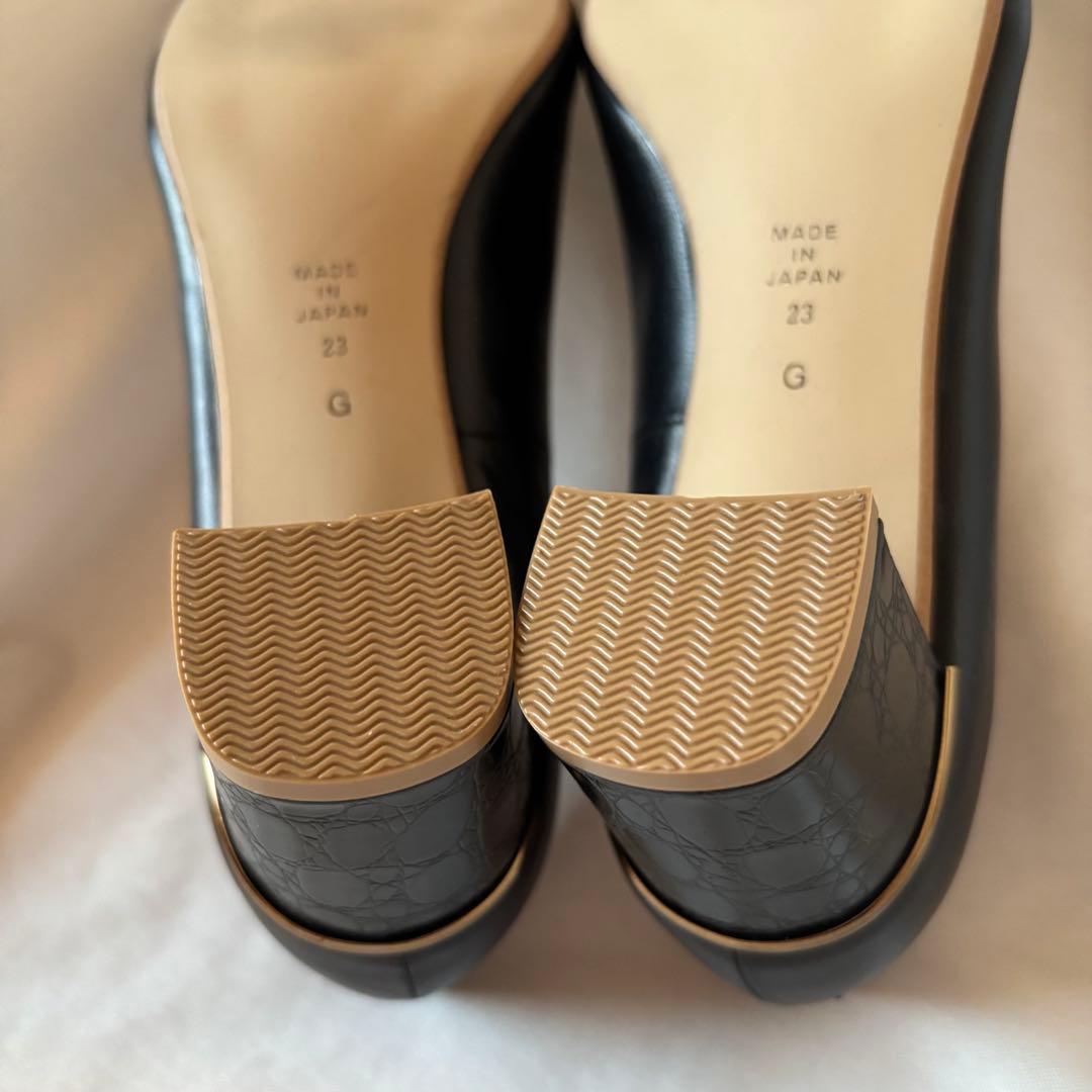 未使用級☆DIANA ブラックレザーポインテッドトゥブロックヒール