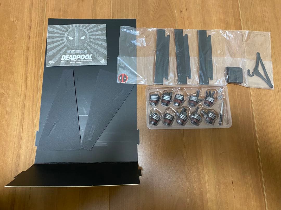 デッドプール2 1/6スケール ムービーマスターピース ホットトイズ フィギュア