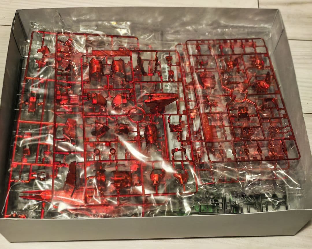 ぽ*わ様 ガンダムベース限定 RG 1/144 サザビー メカニカルコアメッキ