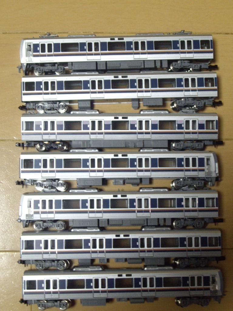 tomix 207系 7両セット 品番98837 JR 207-1000系通勤電車(転落防止幌付)セット｜製品情報｜製品検索