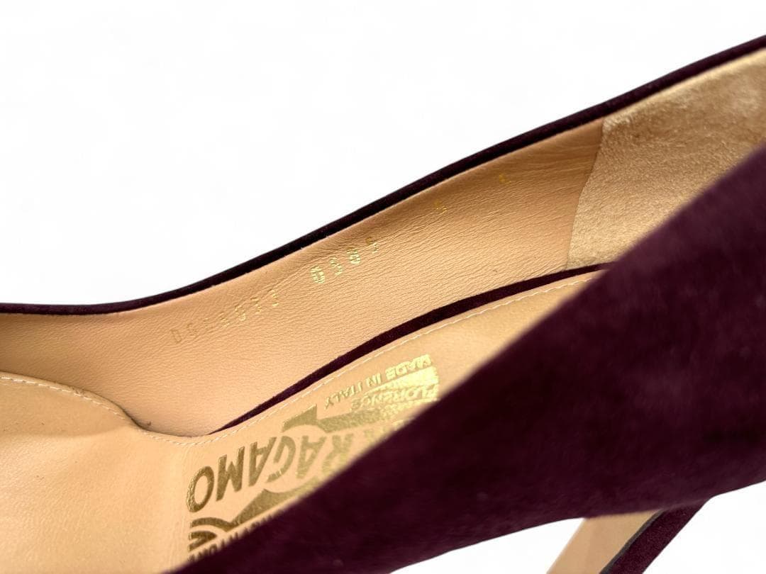 極美品 フェラガモ スエード パンプス ボルドー 5C 22.5cm