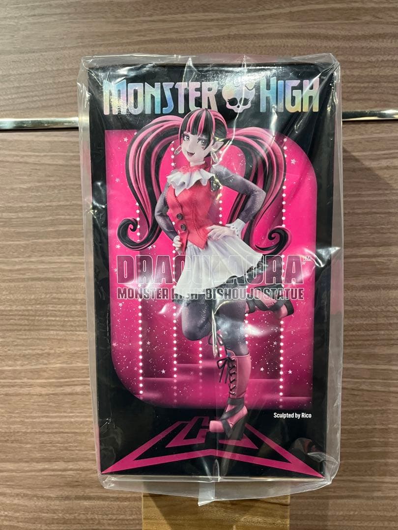 【未開封】ドラキュローラ MONSTER HIGH美少女 1/7 塗装済み完成品