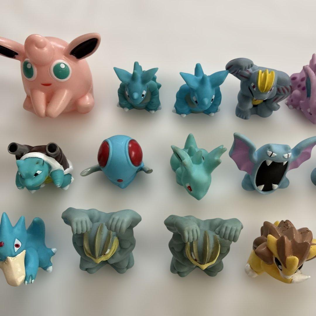 ポケットモンスター　指人形　まとめ売り　83個