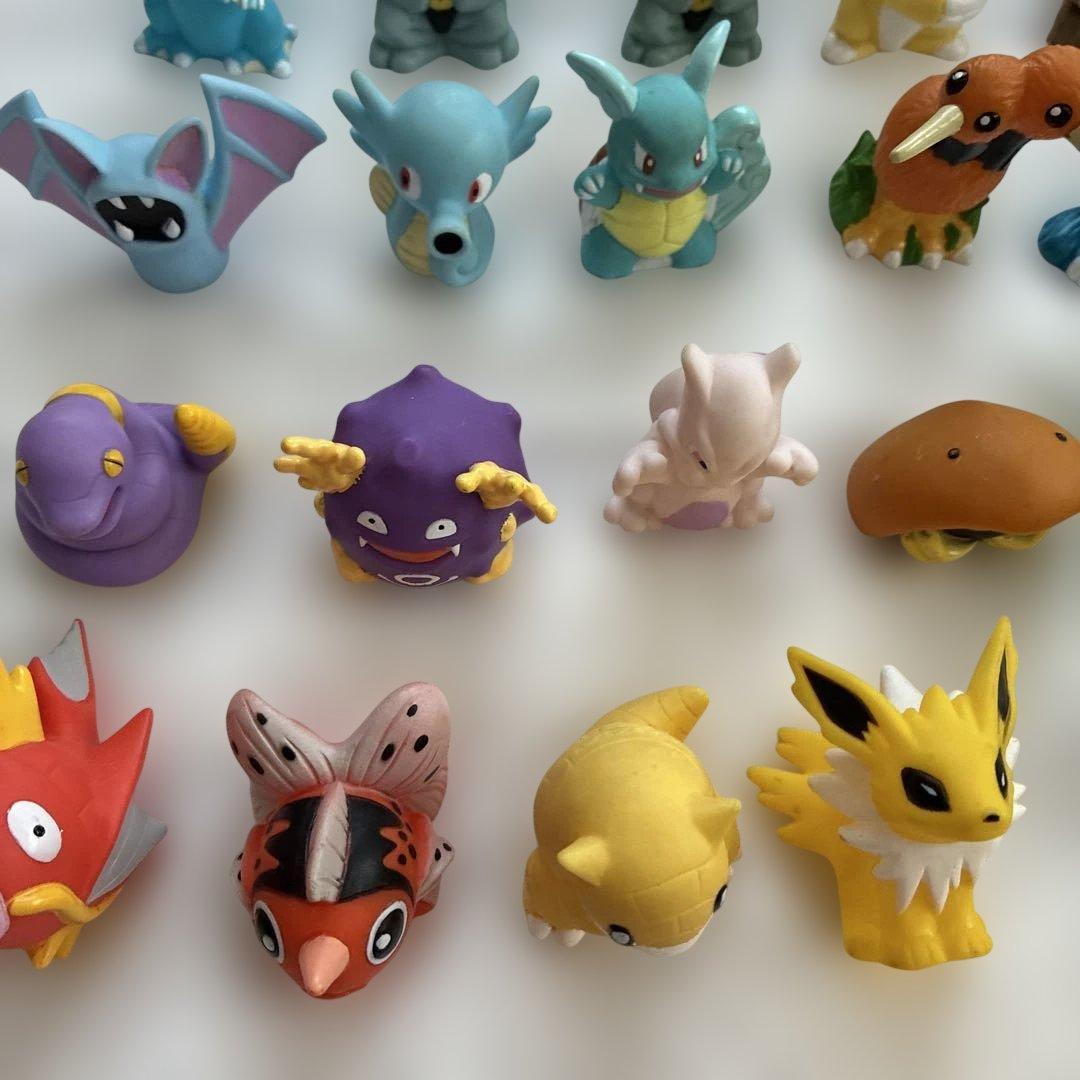 ポケットモンスター　指人形　まとめ売り　83個