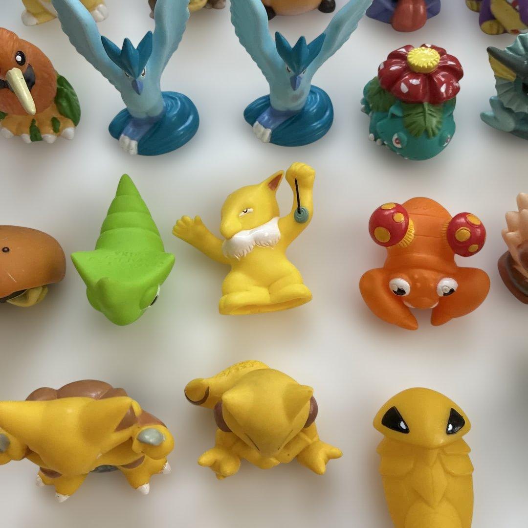 ポケットモンスター　指人形　まとめ売り　83個