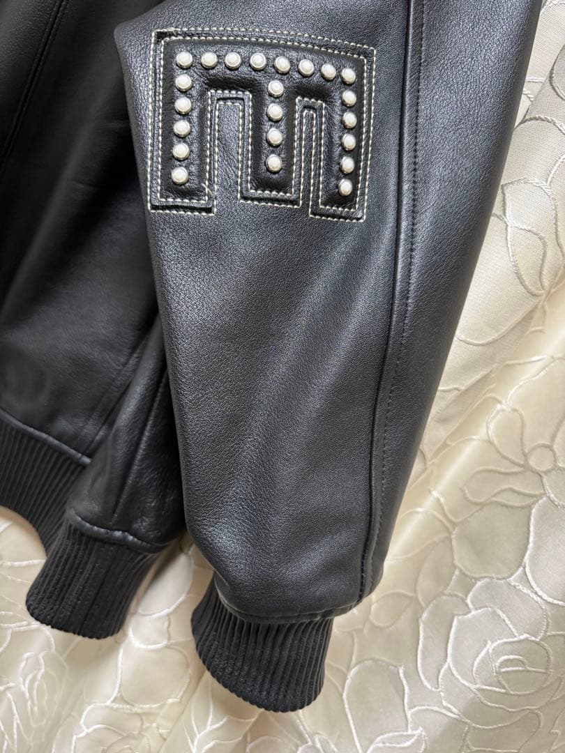 Supreme Studded Arc Logo Leather Jacket - メルカリ