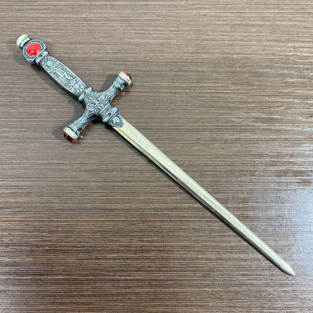ハリーポッター グリフィンドールの剣 - メルカリ