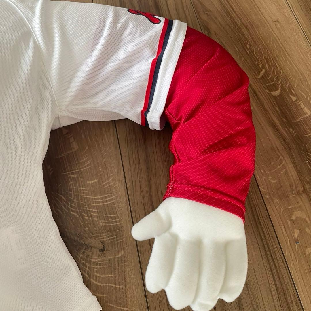 カープ 腕枕 クッション 激レア 限定品 - メルカリ