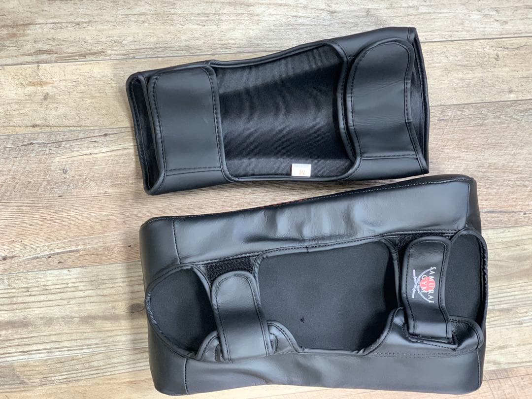 カーフキックミット ダブル 【本革】左右利用できます