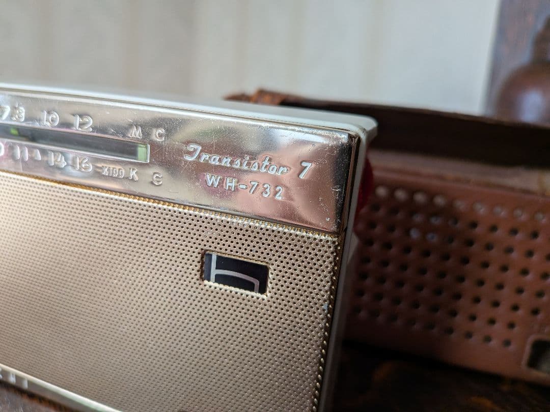 昭和レトロ 日立 トランジスタラジオ WH-732 ベティ 動作確認動画あり