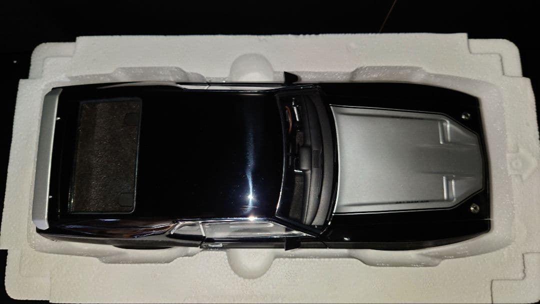 ミニカー 1/18 Ford MUSTANG Mach 1