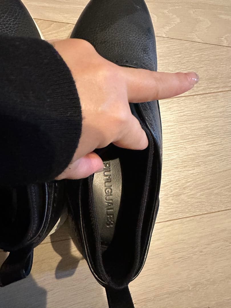 1PIU1UGUALE3の「CLASSIC NEO SLIP ON」黒 靴 - メルカリ