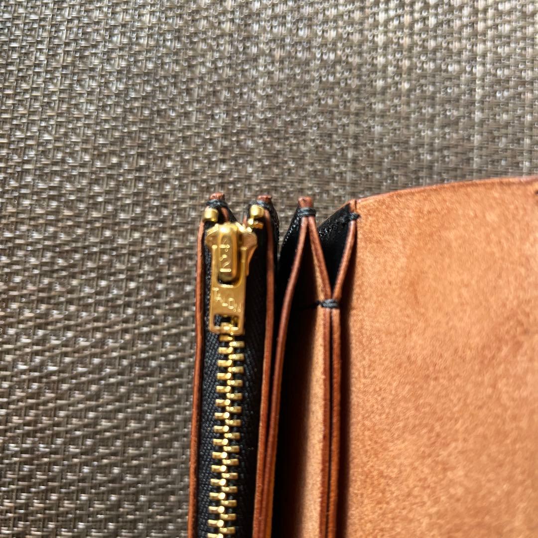 MARYAM ホースフロント ミドルトラッカーウォレット 茶芯 - メルカリ