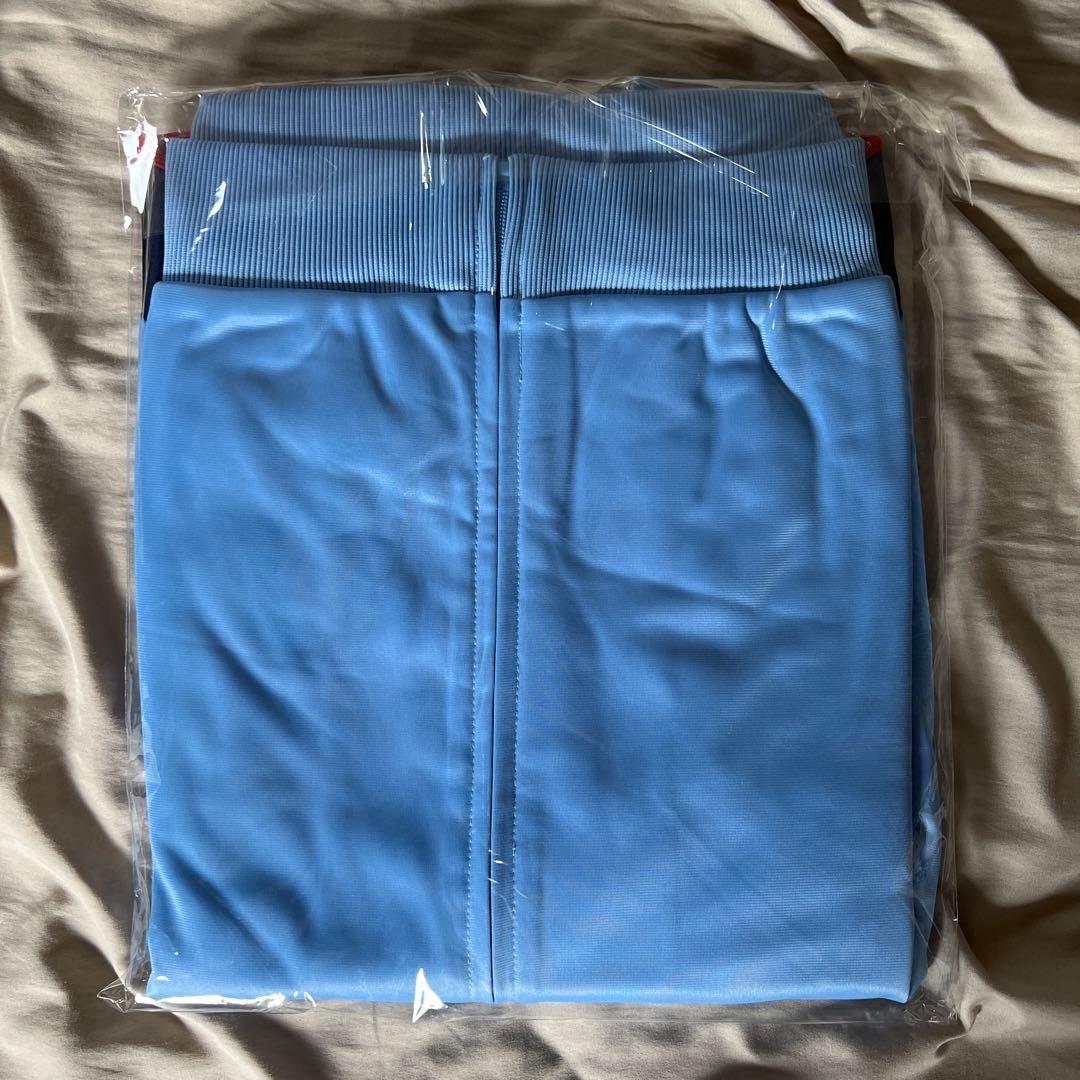 【新品未開封】 oasis 30周年Live forever トラックジャケット