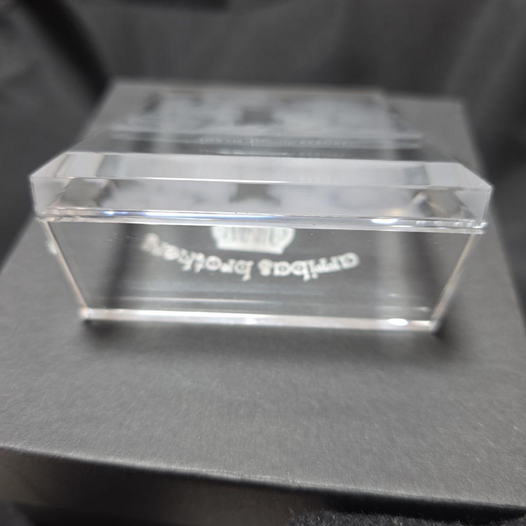 わんわん物語レディ＆トランプのクリスタル置物