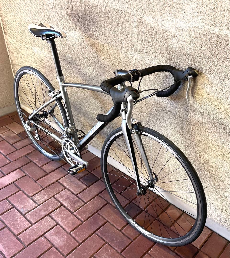 引取歓迎 GIANT DEFY3 Sサイズ(165〜180cm)ダークグレー
