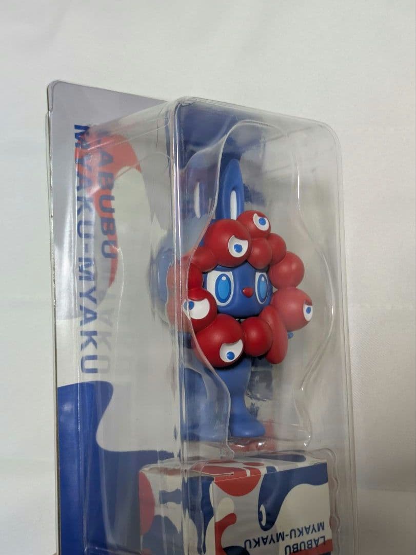 【万博 LABUBU MYAKU-MYAKU 】ミャクミャク ラブブ フィギュア