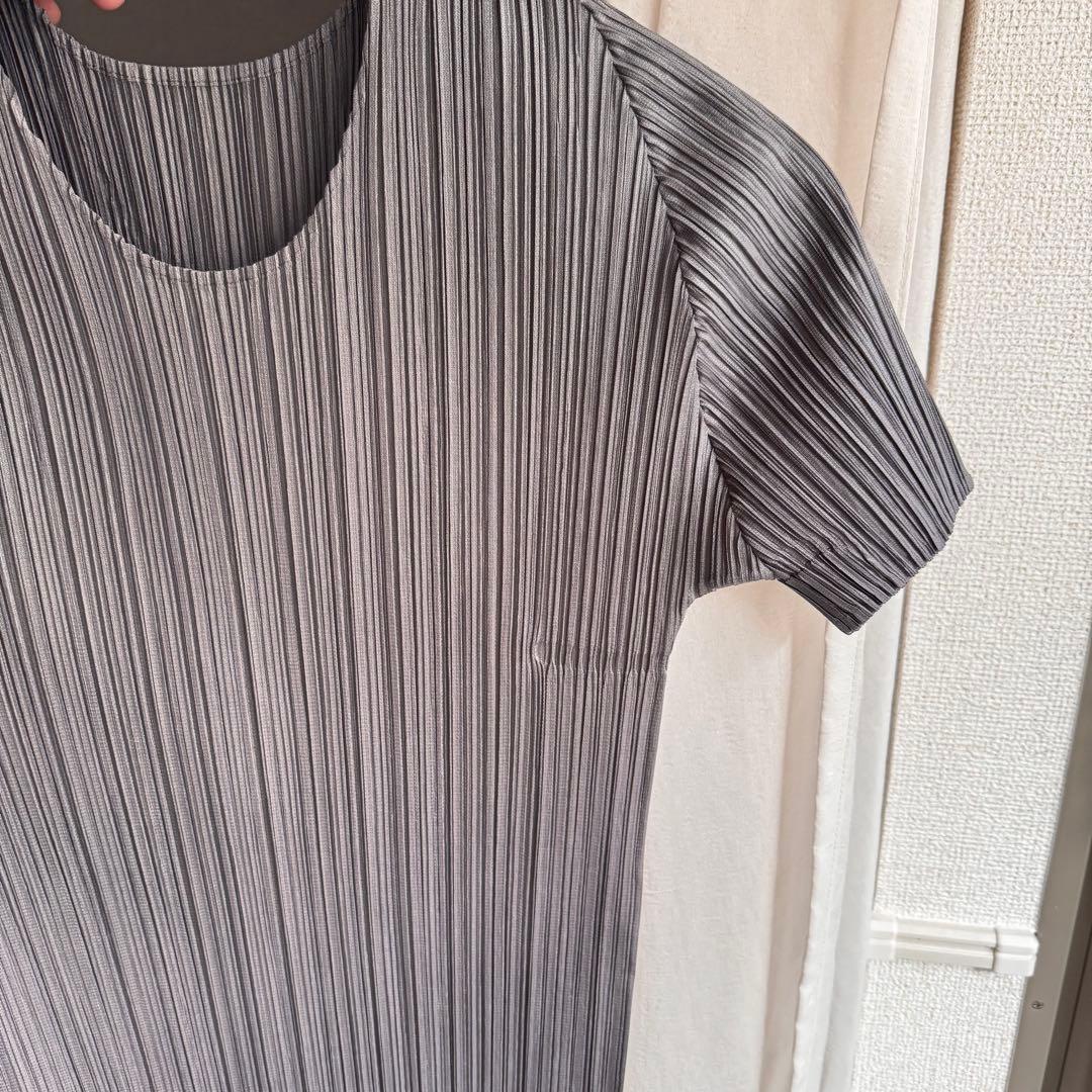 プリーツプリーズ 半袖カットソー グレー pleats please 半袖 - メルカリ