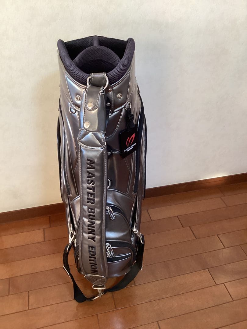 MASTER BUNNY EDITION キャディバッグ シルバー - メルカリ