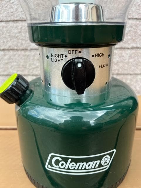 Coleman コールマン レトロ電池式ランタン 新品単一乾電池8個付き