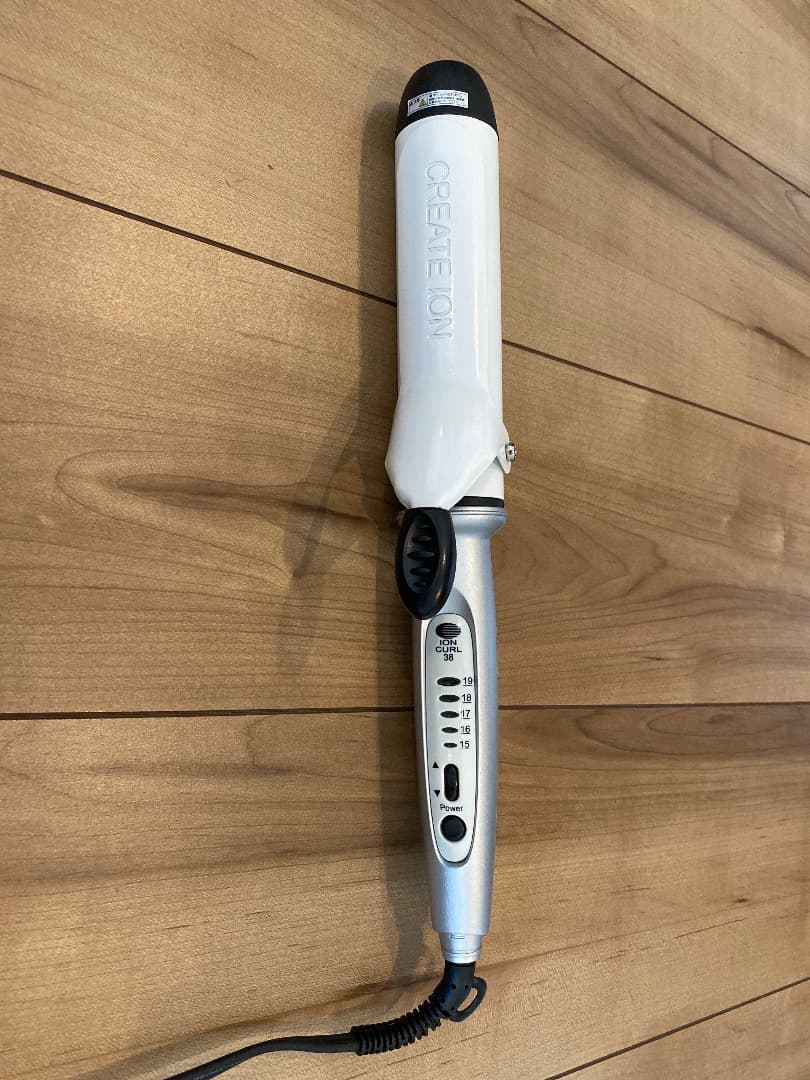 ヘアアイロン　白 458222016_999.jpg