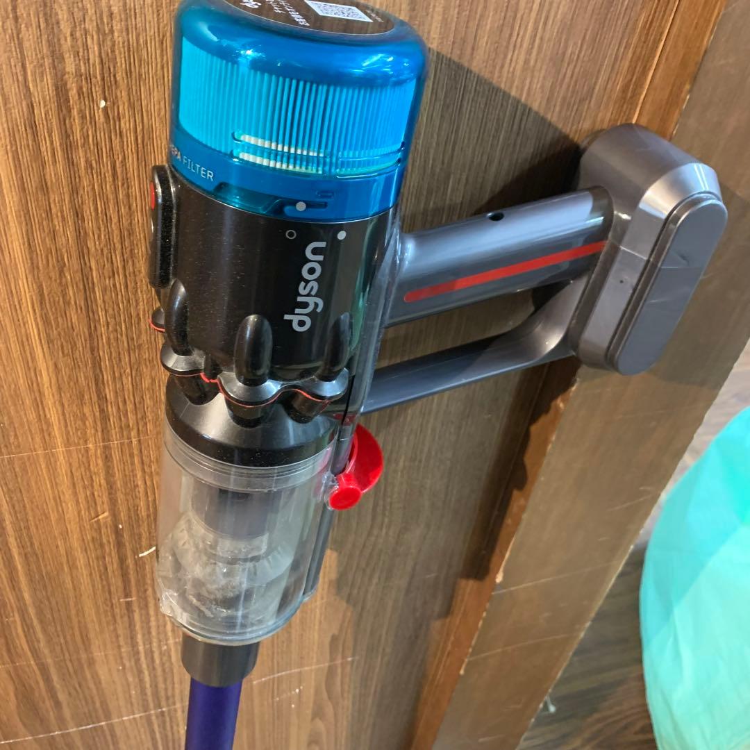 Dyson 軽量スティッククリーナー SV21 箱あり - メルカリ
